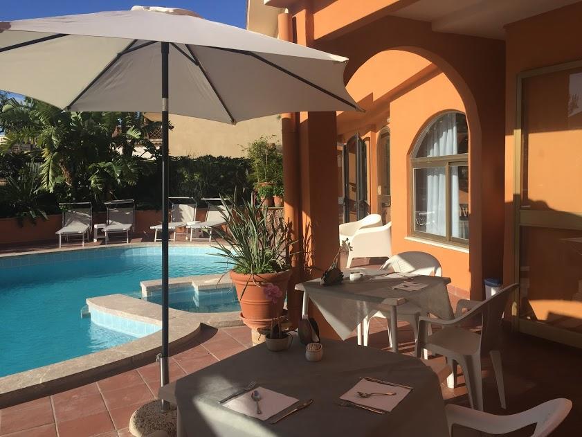 Andromaco Palace Hotel ตาออร์มินา ภายนอก รูปภาพ