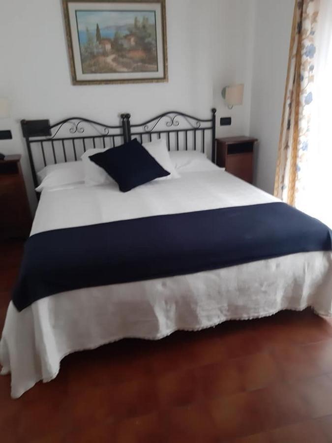 Andromaco Palace Hotel ตาออร์มินา ภายนอก รูปภาพ